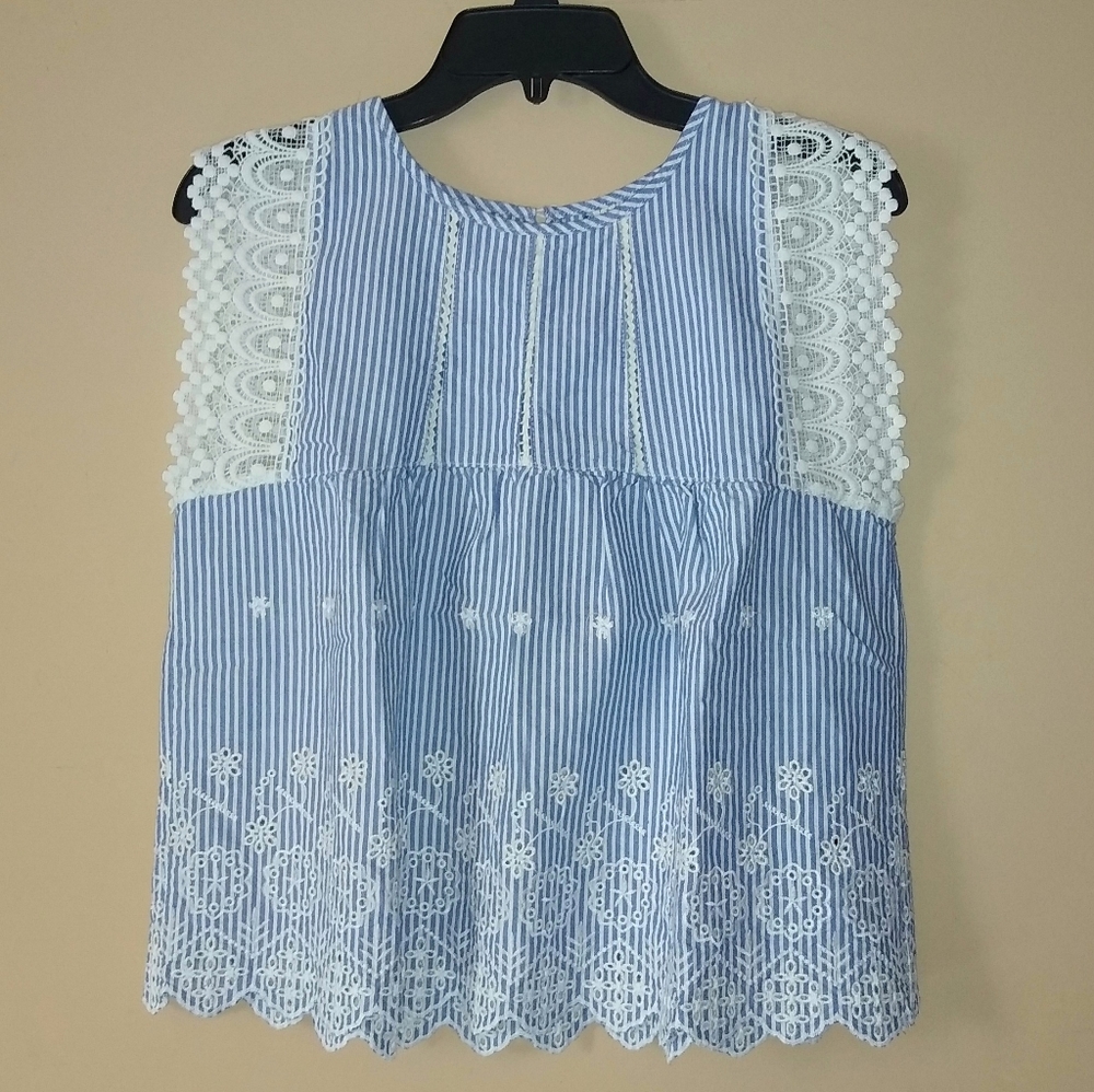 Altar'd state boho top size M